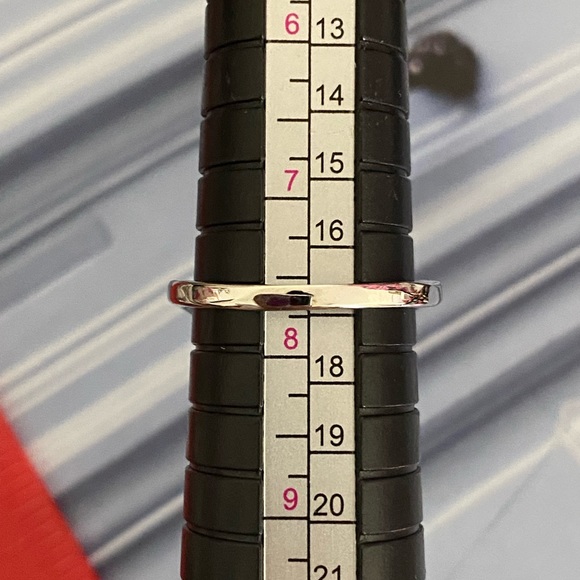 Silver ring with stone 💍✨ - Picture 4 of 7